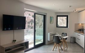 Cp High Floor Luxury Studio With Sea View